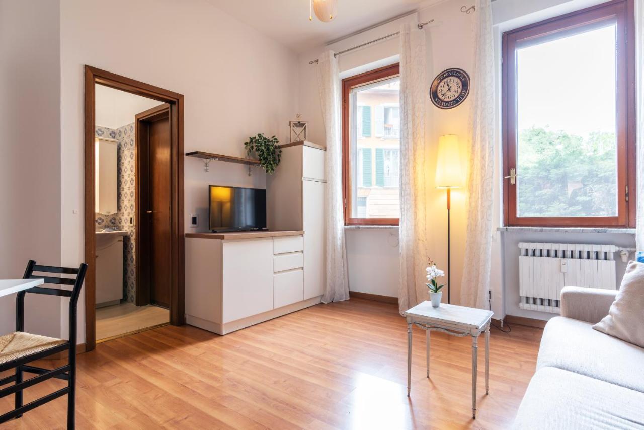 Casa Blu Flexyrent Apartment Wifi - No Ac Милан Экстерьер фото