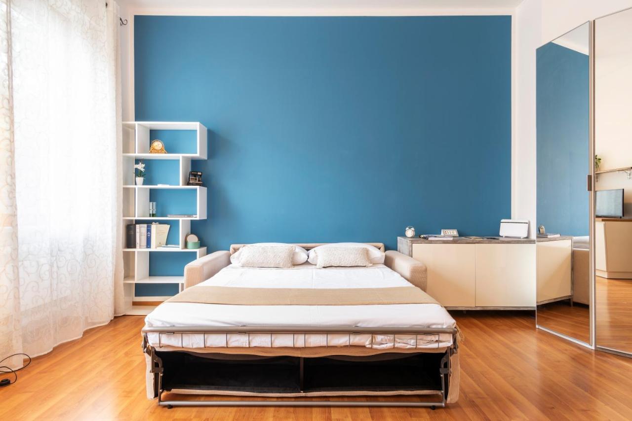 Casa Blu Flexyrent Apartment Wifi - No Ac Милан Экстерьер фото